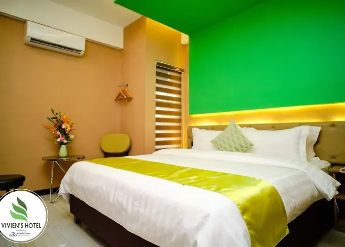 Hotel Vivien's 2*