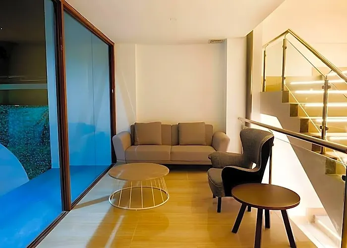 Vivien's 2* Lapu-Lapu City