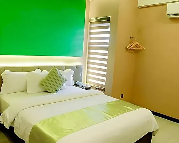 Vivien's Hotel Lapu-Lapu City