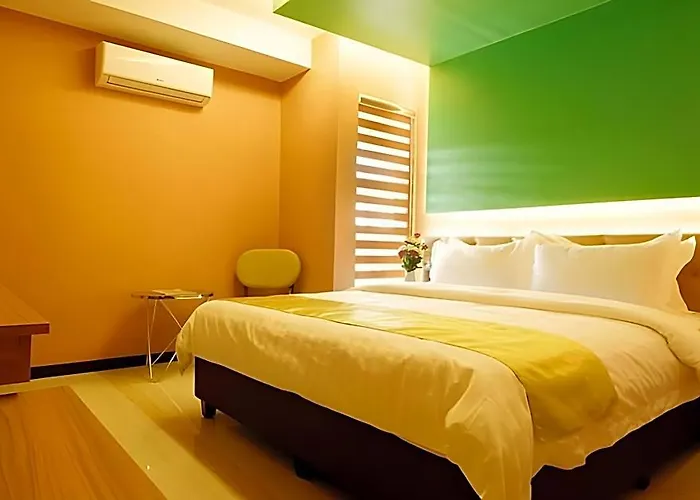 Hotel Vivien's 2*